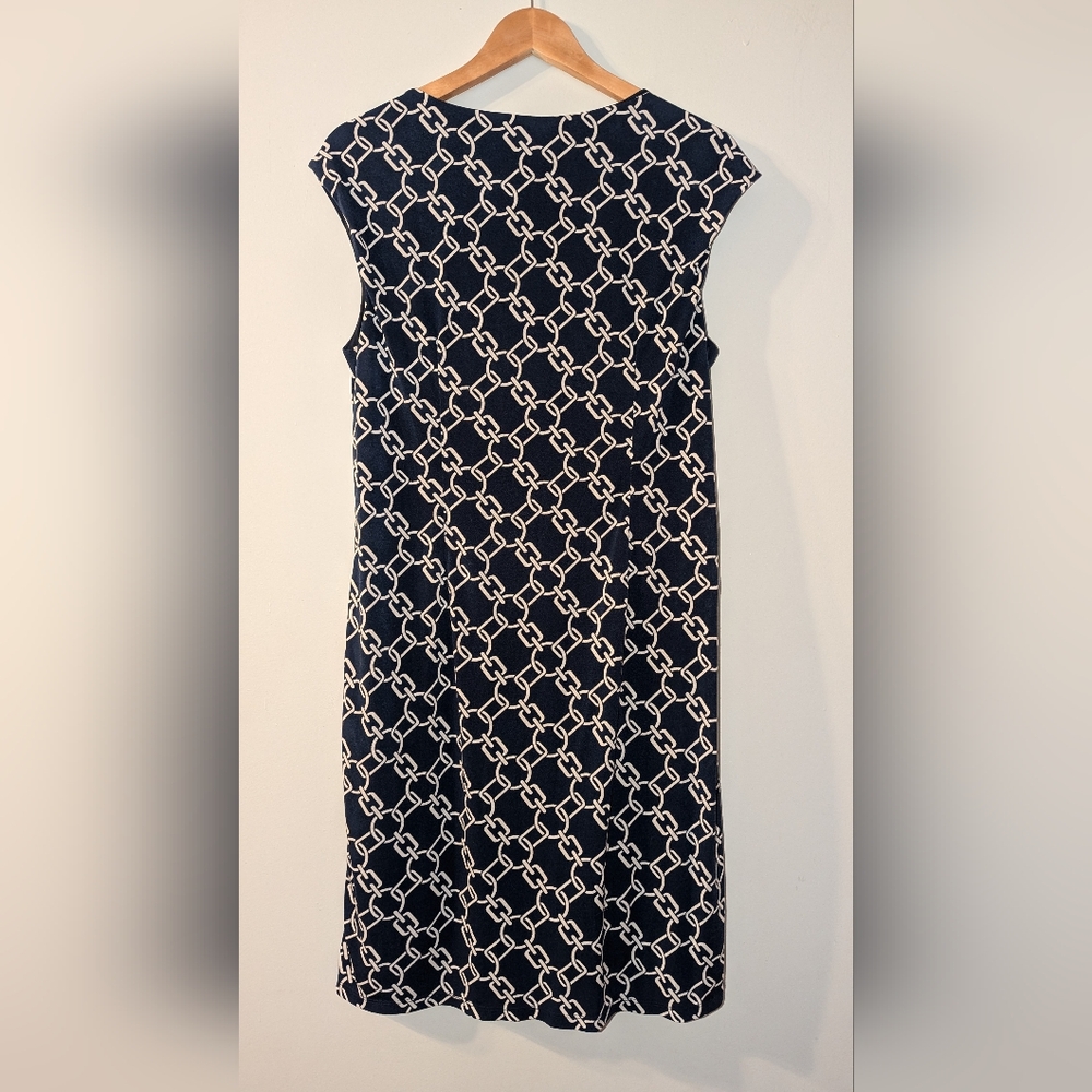 Geometric Shape Sheath Dress - Picture 2 of 2